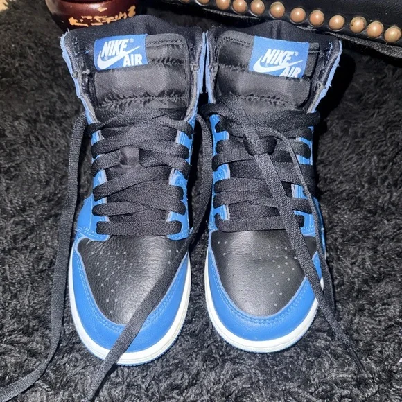 Jordan 1 Retro High OG Dark Marina Blue GS - Picture 1 of 5